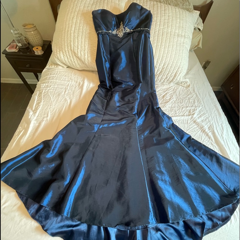 Night moves size 8 strapless prom dress with beading